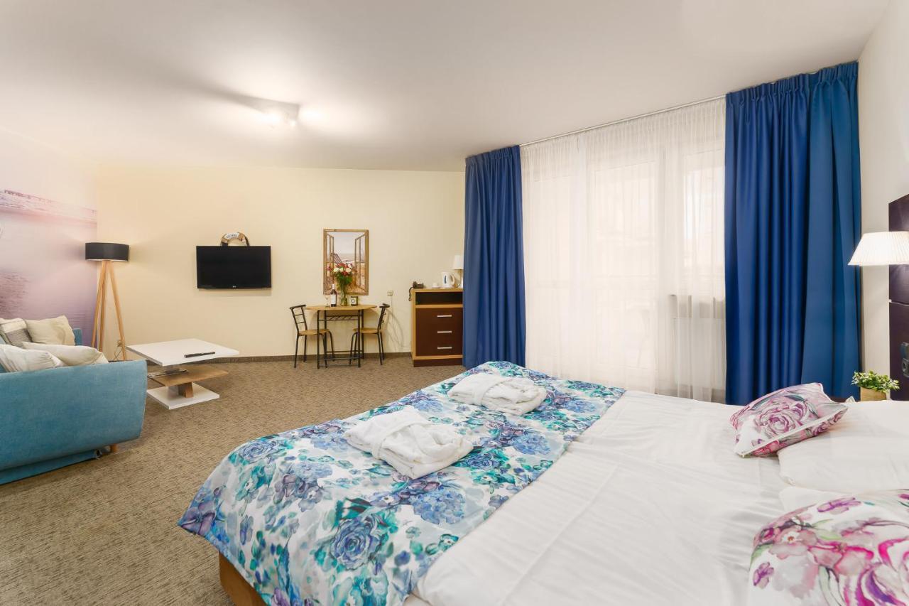 Apartamenty Prywatne W Hotelu Przy Plazy Diva Kolobřeh Exteriér fotografie