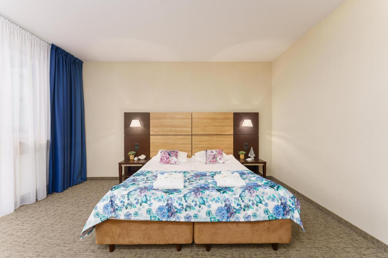 Apartamenty Prywatne W Hotelu Przy Plazy Diva Kolobřeh Exteriér fotografie