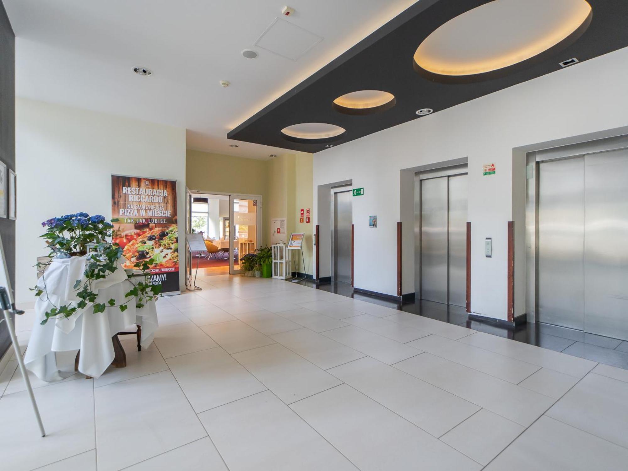 Apartamenty Prywatne W Hotelu Przy Plazy Diva Kolobřeh Exteriér fotografie