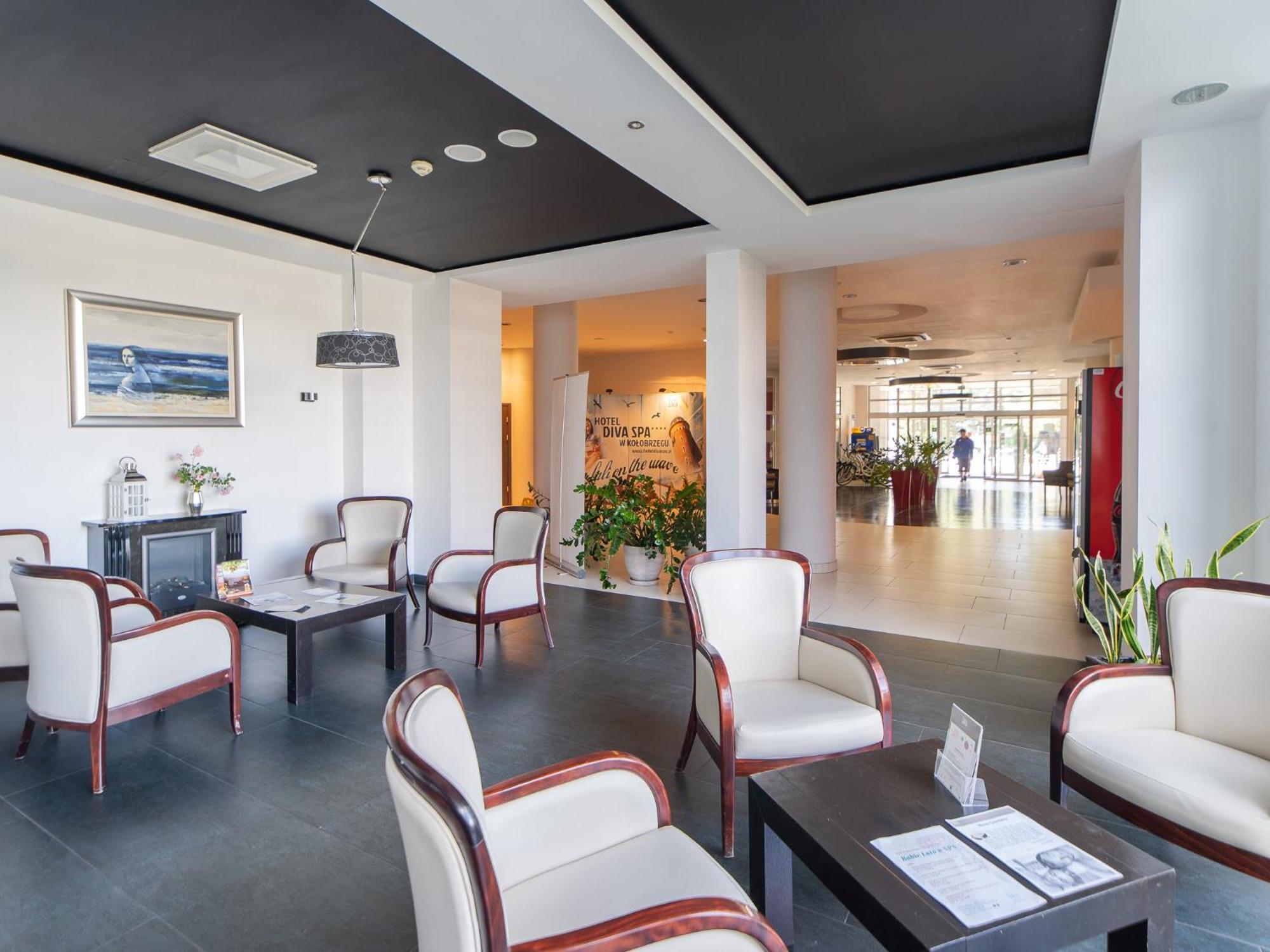 Apartamenty Prywatne W Hotelu Przy Plazy Diva Kolobřeh Exteriér fotografie