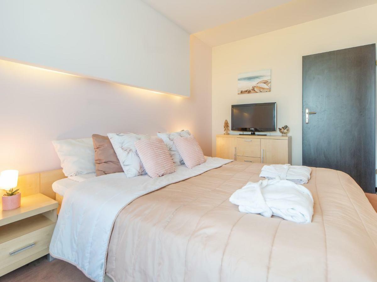 Apartamenty Prywatne W Hotelu Przy Plazy Diva Kolobřeh Exteriér fotografie